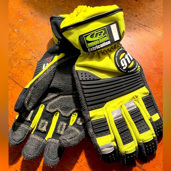 INCREDIBLE KEVLAR CORDURA RINGERS GLOVES 911 EMERGENCY SERVICE GEAR EXTRICATION - Picture 4 of 13